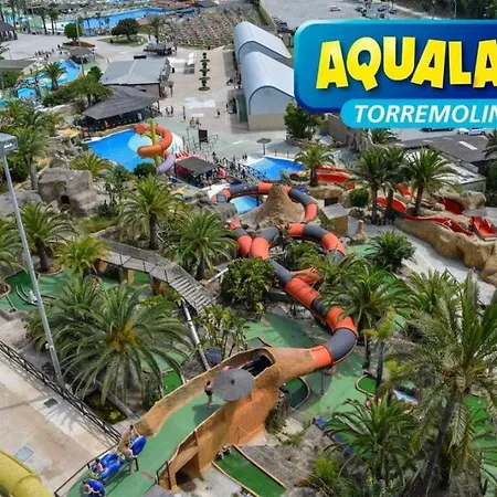 Pool And Sports * Τορρεμολίνος
